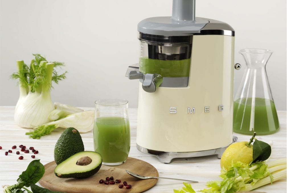 smeg slow juicer